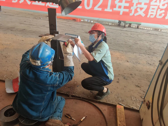 pp电子·模拟器(试玩游戏)官方网站